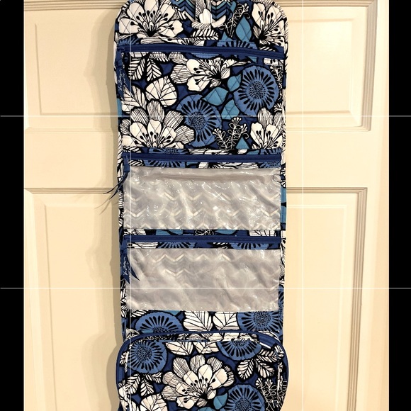 Vera Bradley Other - Vera Bradley Blue Bayou Hanging Toiletry Bag